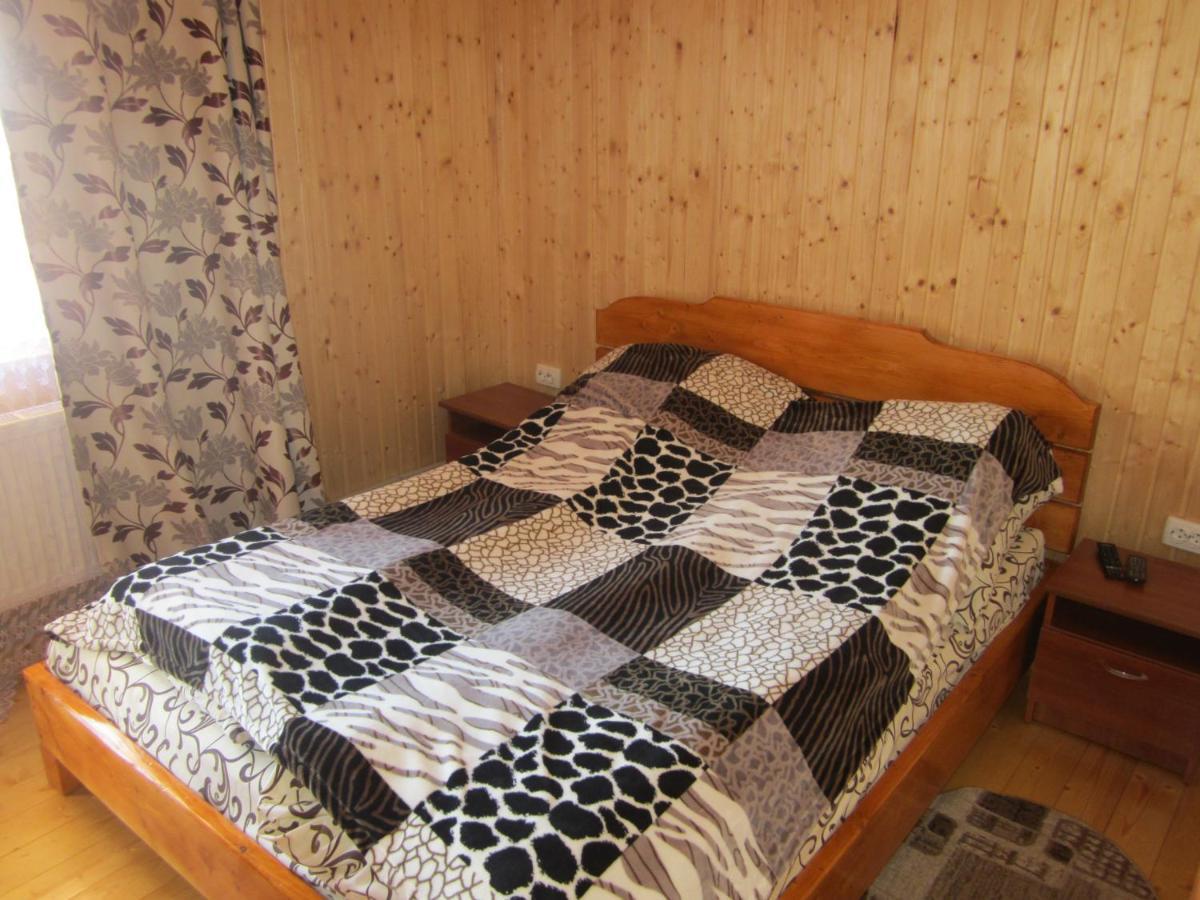 Базилік Hotel Yaremche Luaran gambar