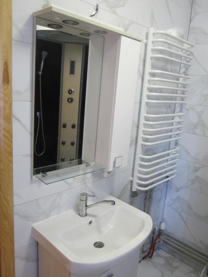 Базилік Hotel Yaremche Luaran gambar