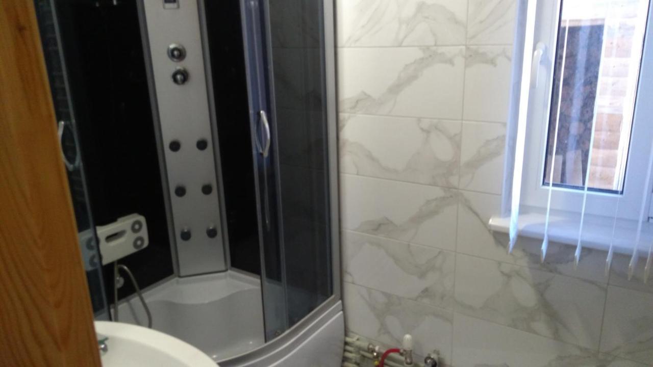Базилік Hotel Yaremche Luaran gambar