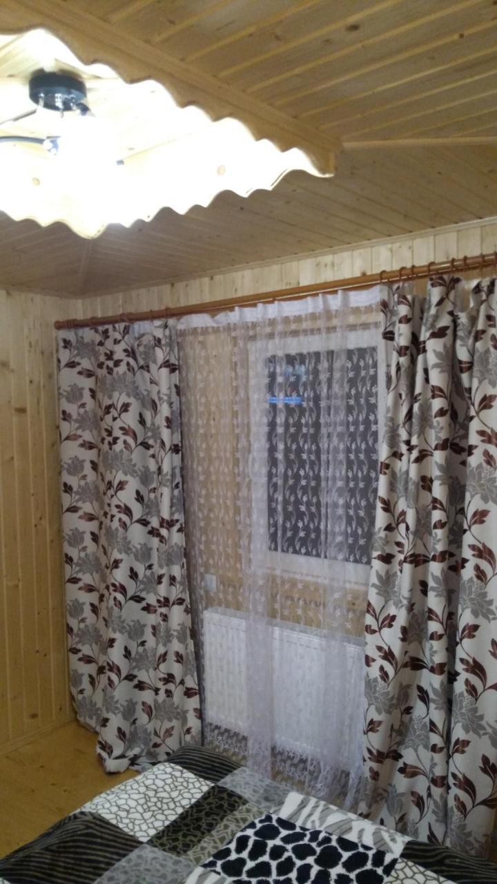 Базилік Hotel Yaremche Luaran gambar